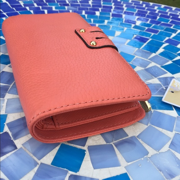 SOLDNEW Michael Kors Gansevoort Continental wallet - Picture 5 of 8